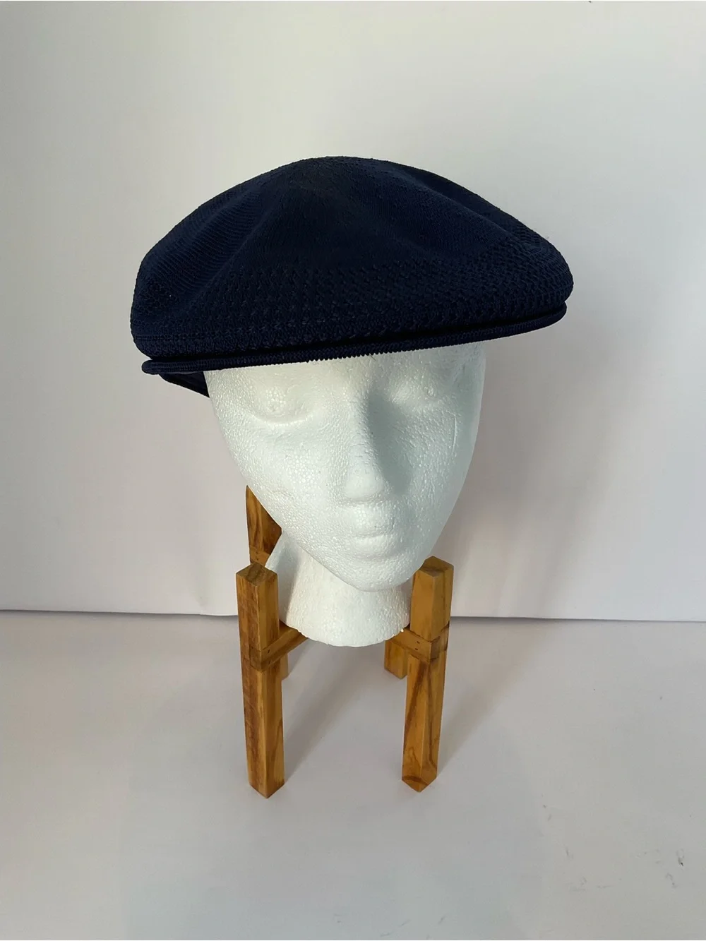 Men’s Kangol Ventair Navy Blue Flat Cap Newsboy Hat